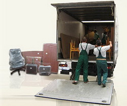 Как осуществляется перевозка мебели в транспортных компаниях? Как можно гарантировать сохранность груза? Специалисты знают множество тонкостей, которые используют в работе.
